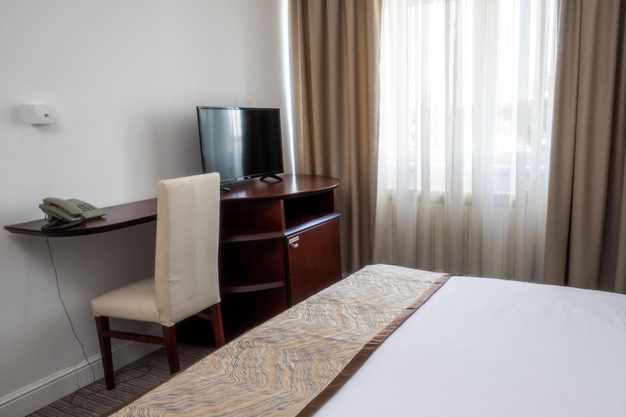 Hotel Mio City Kula Εξωτερικό φωτογραφία